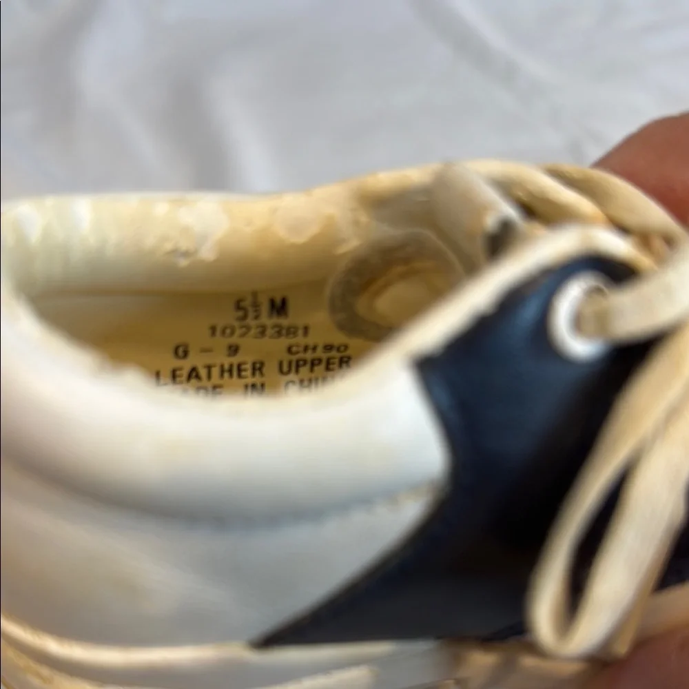 Vintage Stride Rite, Toddler/Baby Walking Saddle Shoes, Navy/White, sz 5 1/2 M